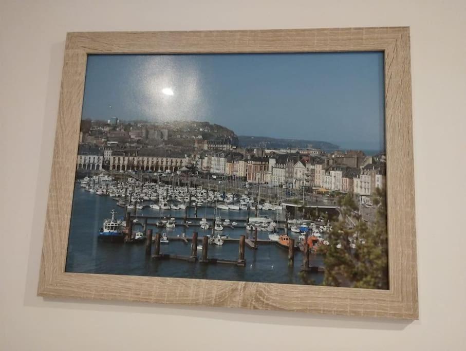 House Of Twenty, Calme,Rue Pietonne, Proche De La Mer, Wifi Gratuit Dieppe Extérieur photo